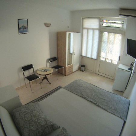 Salona Suite Екстер'єр фото